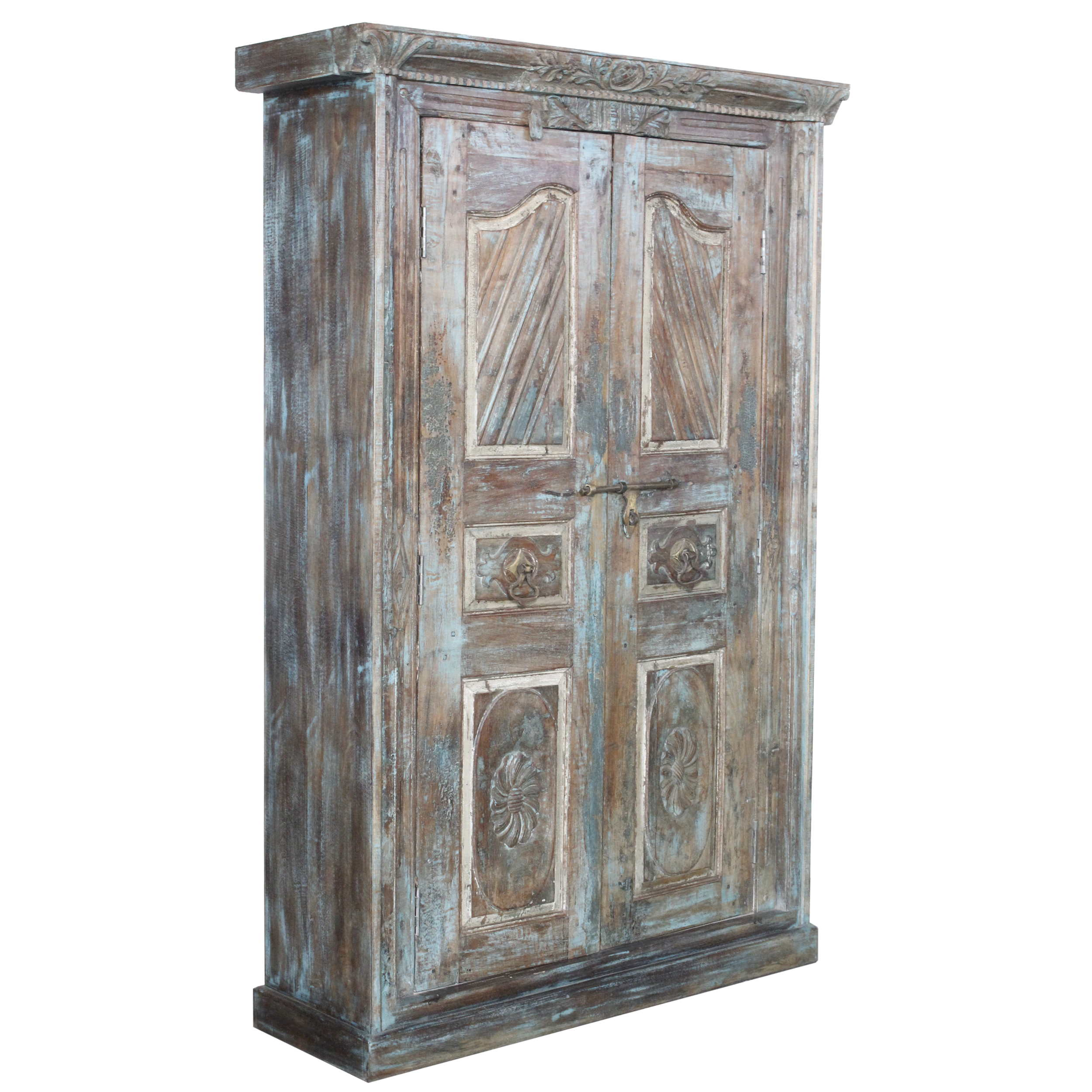 alter Schrank